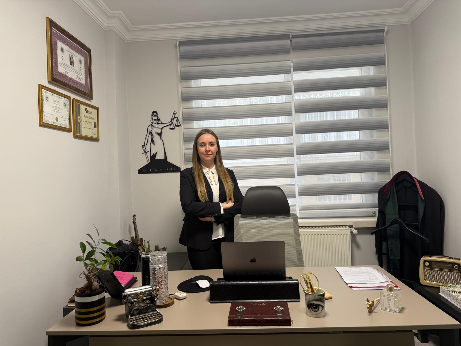 Avukat Tülin Sezgin